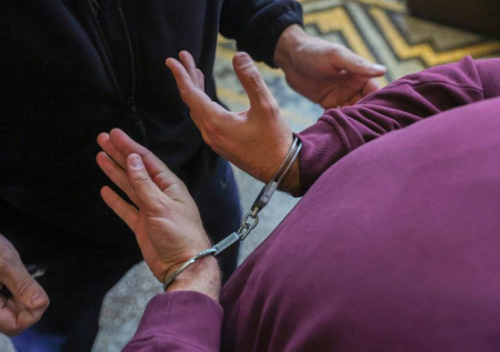 В Петербурге троих курьеров отправили в колонию за обман пенсионеров