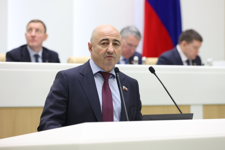 Александр Вайнберг