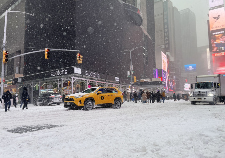 Число жертв непогоды в США превысило 40 человек