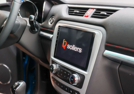 Компания Sollers объявила цены на новый семиместный минивэн SF1