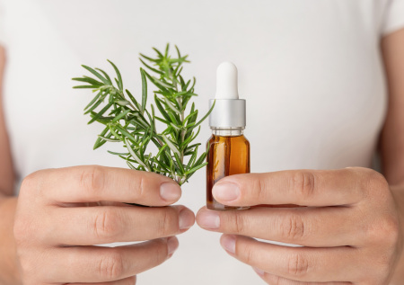 Названа специя, которая может защитить мозг при химиотерапии