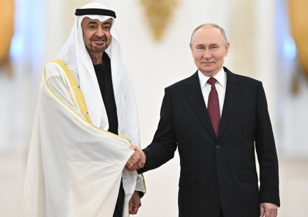 Президент ОАЭ выразил благодарность Путину за теплый прием