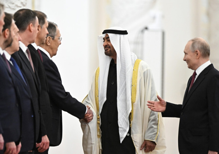 Путин предложил президенту ОАЭ поговорить с глазу на глаз