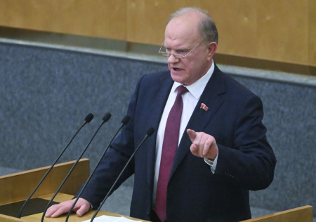 «Может ли слон нажить грыжу?»: Зюганов вспомнил анекдот, выступая в Госдуме