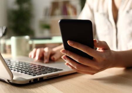 В России выяснили, как часто студенты применяют ИИ в своих работах