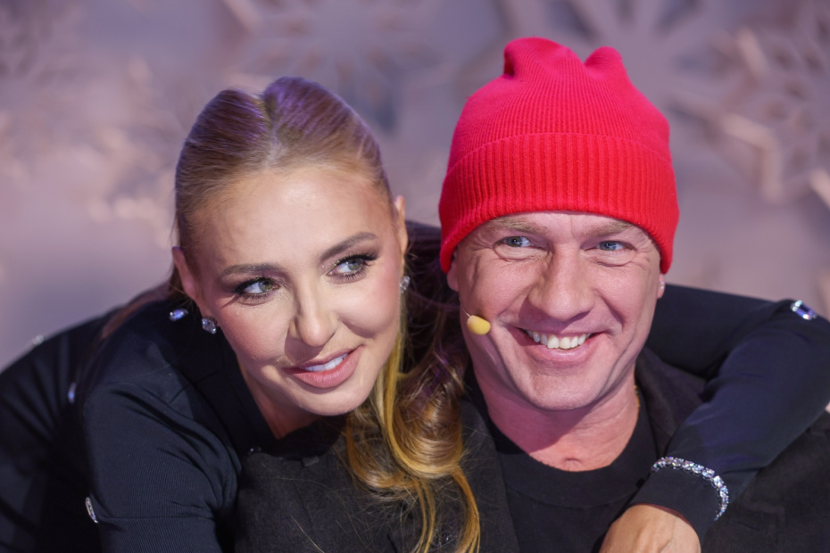 Фигуристка Татьяна Навка и фигурист Роман Костомаров