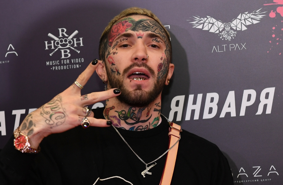 Ганвест перед премьерным показом фильма «BEEF: Русский хип-хоп» в кинотеатре «Октябрь» в Москве