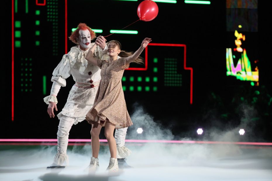 Фигуристка Алена Косторная и хоккеист Никита Ушнев