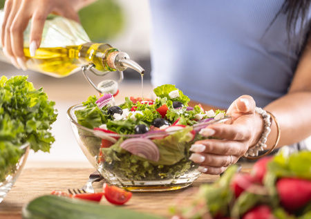 Терапевт дала советы, как правильно выводить токсины из организма