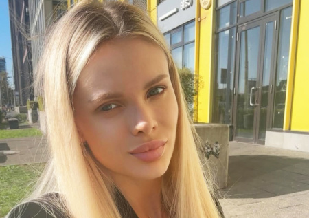 Хотел откупиться? Модель с пробитой головой не идет на мировую с абьюзером