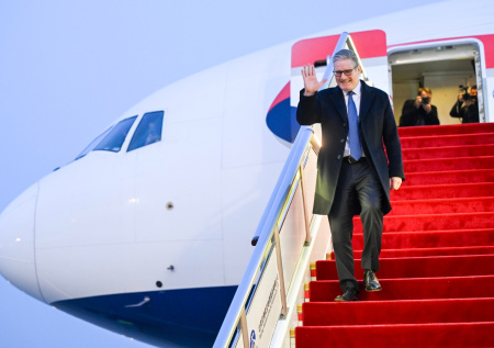 Стармер поел галлюциногенных грибов в Пекине