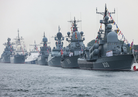 Мощный кулак России: почему Европа до дрожи боится Балтийского флота