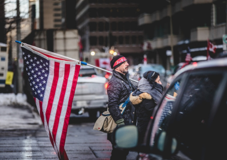 Россияне ответили, ожидают ли финансового кризиса США