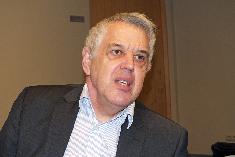 Александр Гапоненко