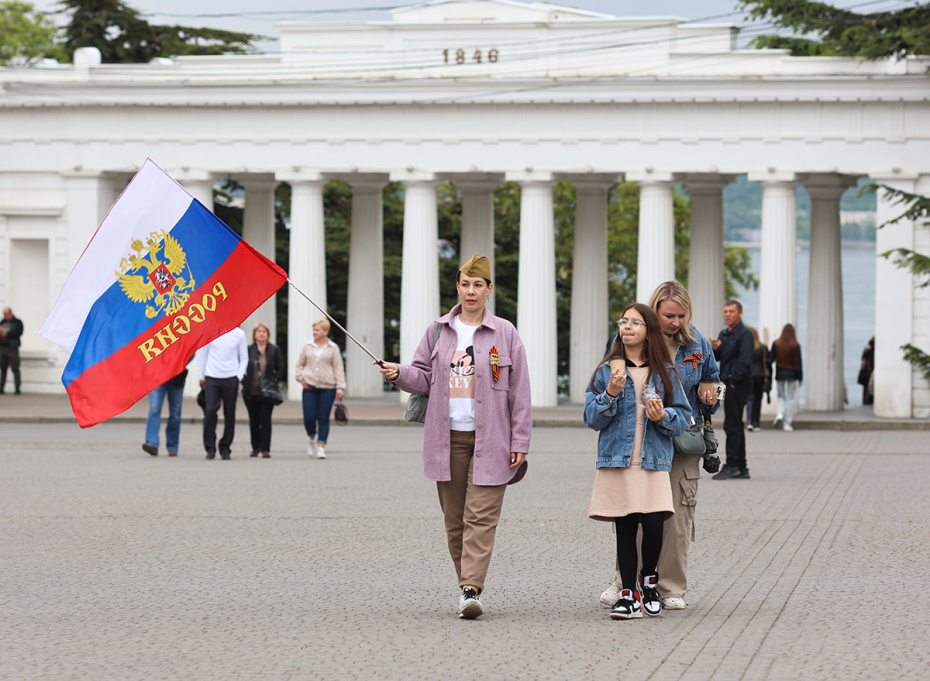 Празднование 80-й годовщины освобождения Севастополя от немецко-фашистских захватчиков и 79-й годовщины победы в Великой Отечественной войне в Севастополе