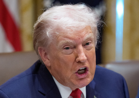 Стало известно, зачем на самом деле Трамп объявил ЧП в США из-за Кубы