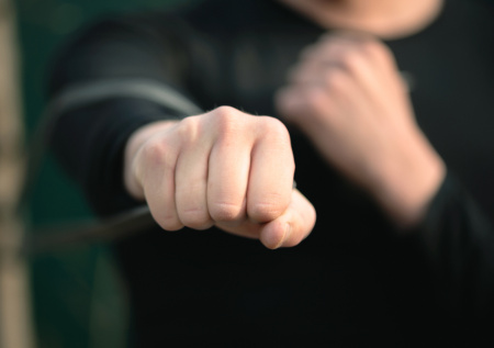 Мужчину до смерти забили у входа на станцию метро «Площадь Ильича»