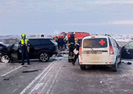 Четыре человека погибли в ДТП с медицинской машиной в Пермском крае