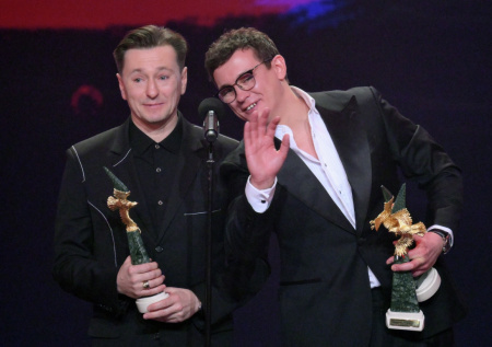 Триумф «Августа», поцелуй Кологривого: как прошла кинопремия «Золотой орел»