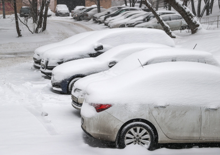 Московские школьники придумали, как заработать на снегопаде
