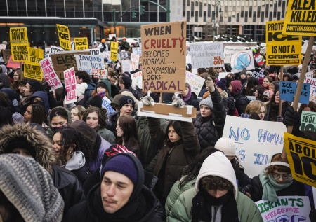 Беспорядки в Миннеаполисе перекинулись сразу на несколько штатов