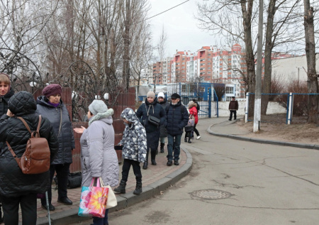 Жители Одессы перекрыли дорогу из-за отсутствия света в жилом комплексе