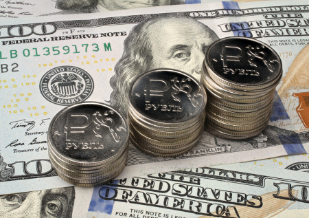 Аналитик спрогнозировал риски обвала рубля