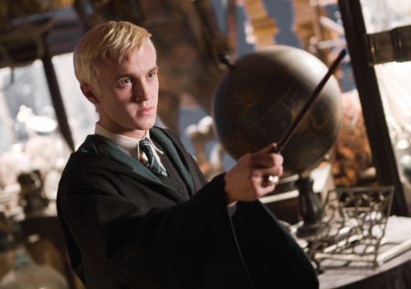 Китай сделал Драко Малфоя символом Нового года