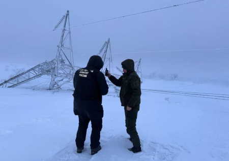 Россиянам на севере вернули свет