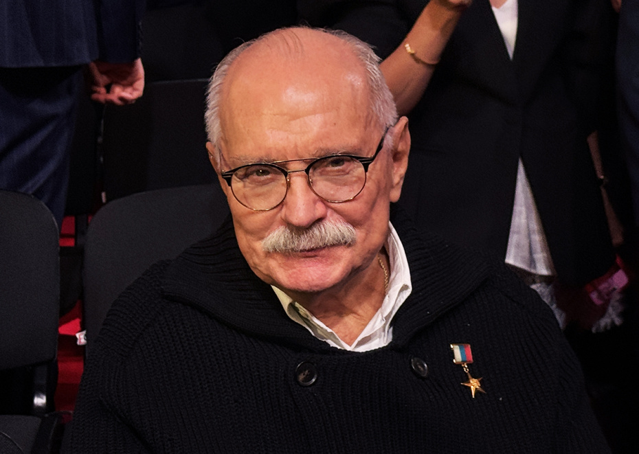 Режиссер Никита Михалков на XXIV церемонии вручения Национальной премии в области кинематографии «Золотой орел» в Москве