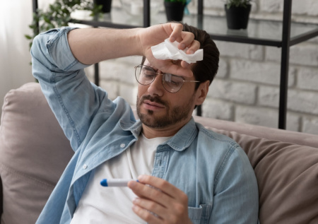 Врач рассказала о правильных действиях при подозрении на вирус Нипах