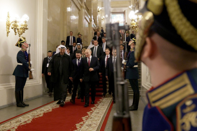 Владимир Путин с президентом ОАЭ Мухаммедом Аль Нахайяном