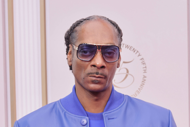 Snoop Dogg (настоящее имя — Келвин Бродус — младший)