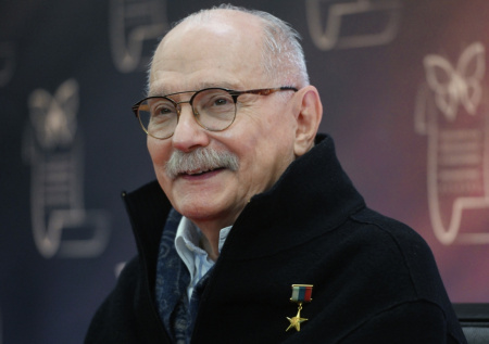 «Бабушка приехала»: почему «Орла» вручили «Пророку» и «Августу»