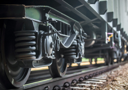 В Кировской области организовали резервные поезда после схода вагонов