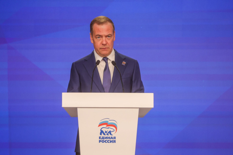 Дмитрий Медведев