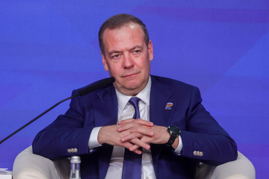 Дмитрий Медведев