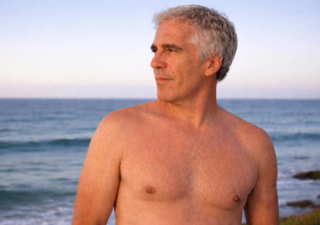 Кто такой Эпштейн: кто в «списке педофилов», что за остров, связь с Россией