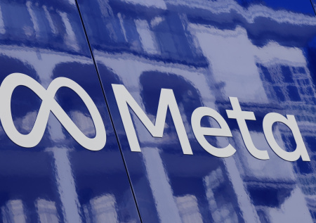 Meta предстала перед судом из-за торговли детьми