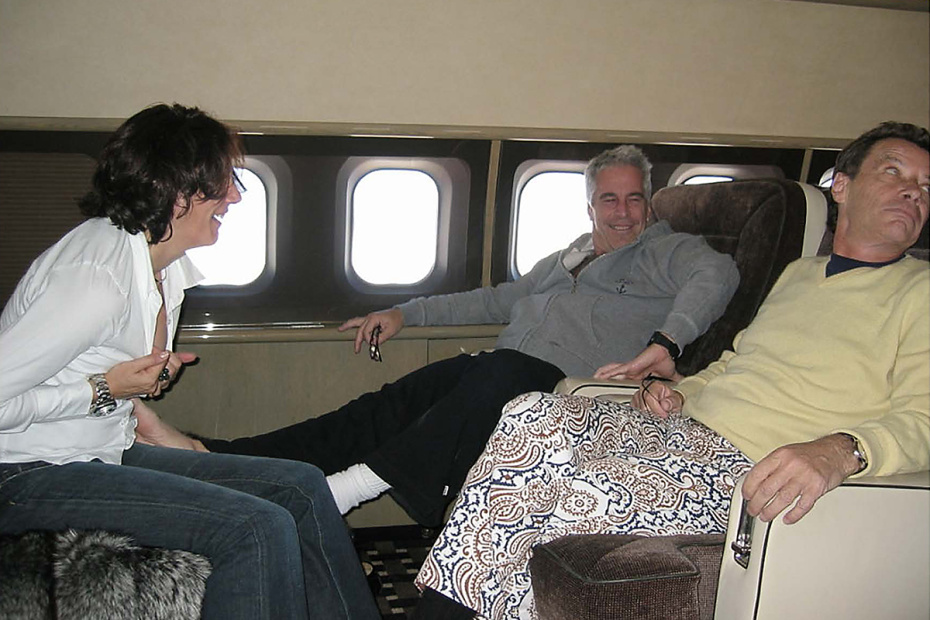 Жан-Люк Брюнель (справа), Джеффри Эпштейн и Гислен Максвелл (слева)