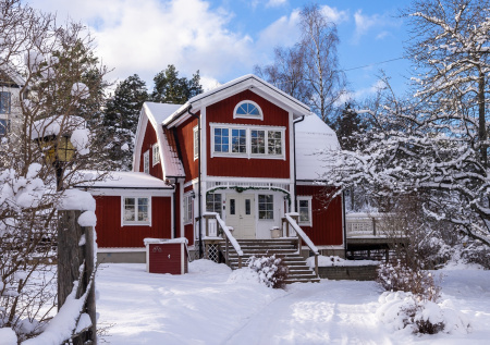 Риелтор назвал стоимость дома в Подмосковье