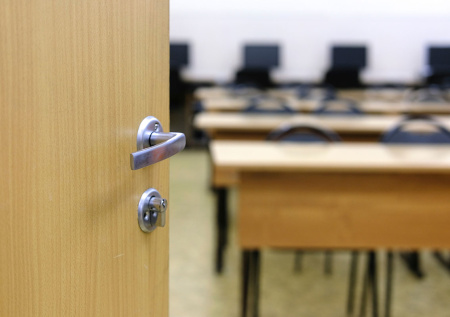 Общественница назвала возможный мотив нападения ученика на школу в Уфе