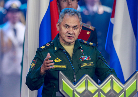 Шойгу передал лидеру Мьянмы послание Путина