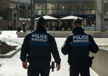 Ученик колледжа порезал ножом преподавательницу после нескольких замечаний