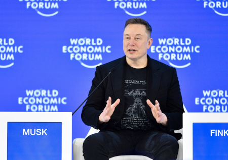 Маск заявил о начале в США гражданской войны