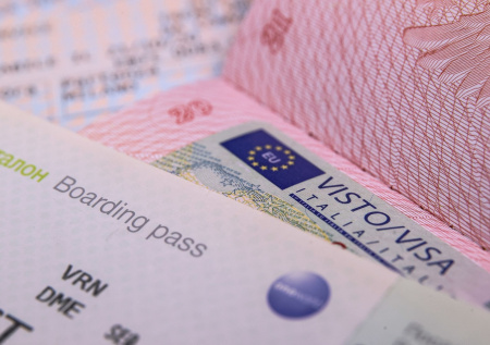 В АТОР рассказали, как увеличить шансы получить туристическую визу в Европу
