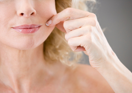 Россиянам рассказали, какие продукты ускоряют старение кожи