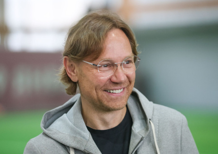 Бубнов предложил Карпину уехать в Эстонию