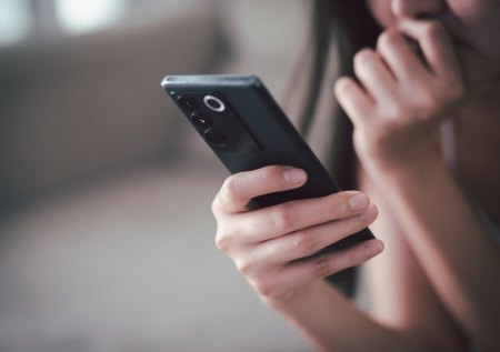 Девушка вышла на украинские спецслужбы через подписку на Telegram-канал