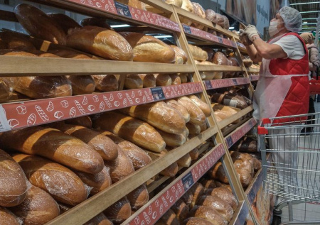 «ФАС изучит»: в России проверят цены на хлеб